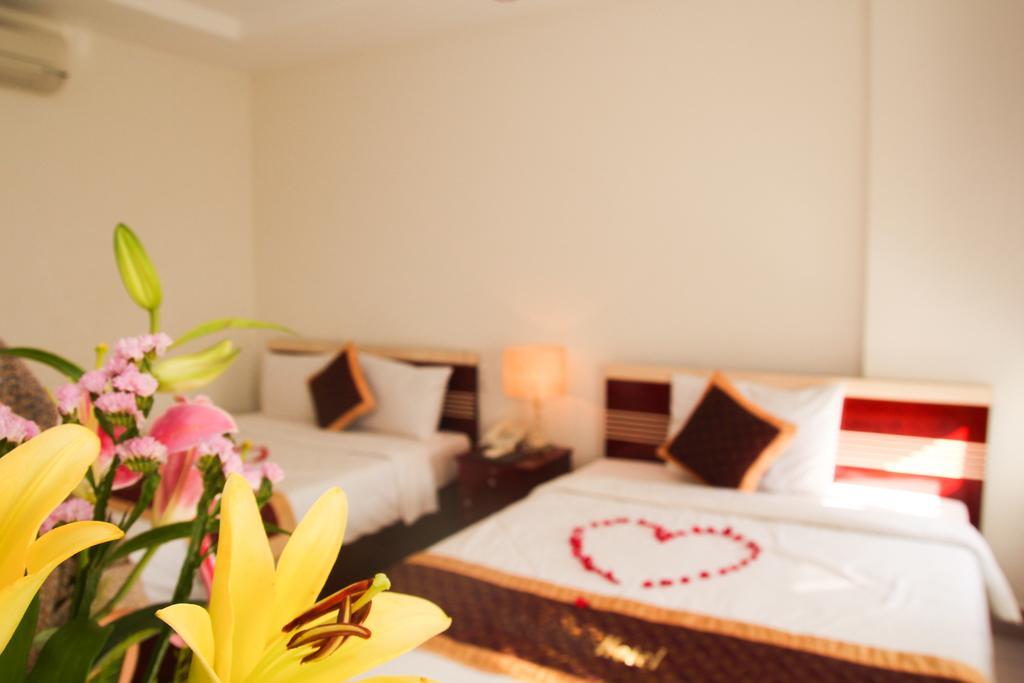 Vivyanne Hotel Da Nang Exteriör bild