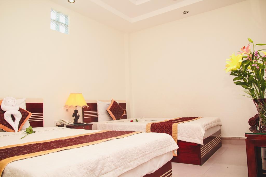 Vivyanne Hotel Da Nang Exteriör bild