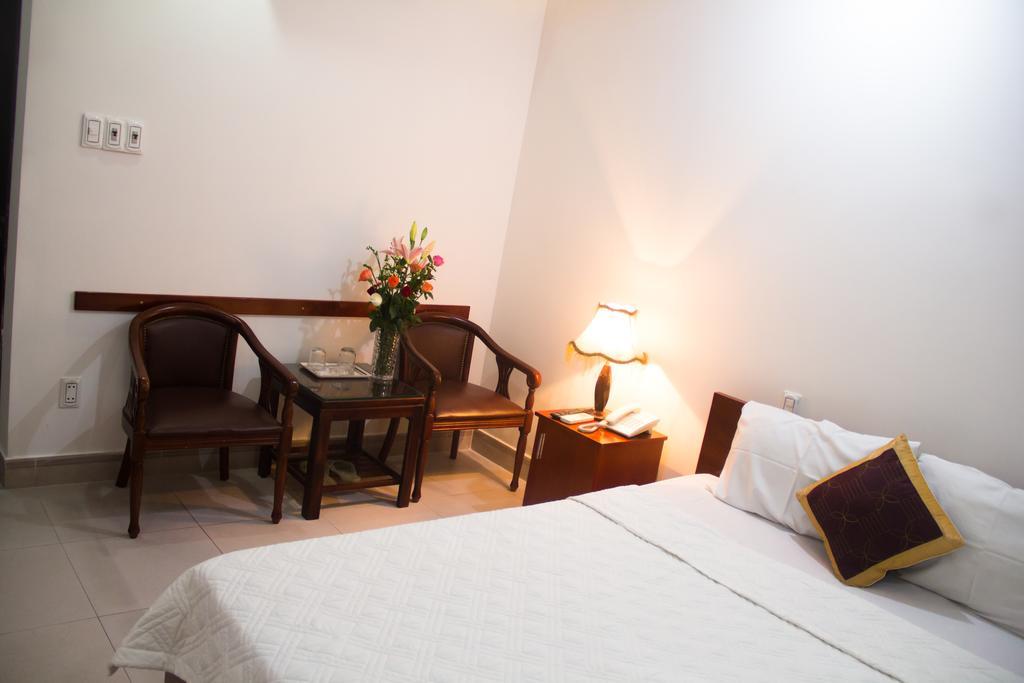 Vivyanne Hotel Da Nang Exteriör bild