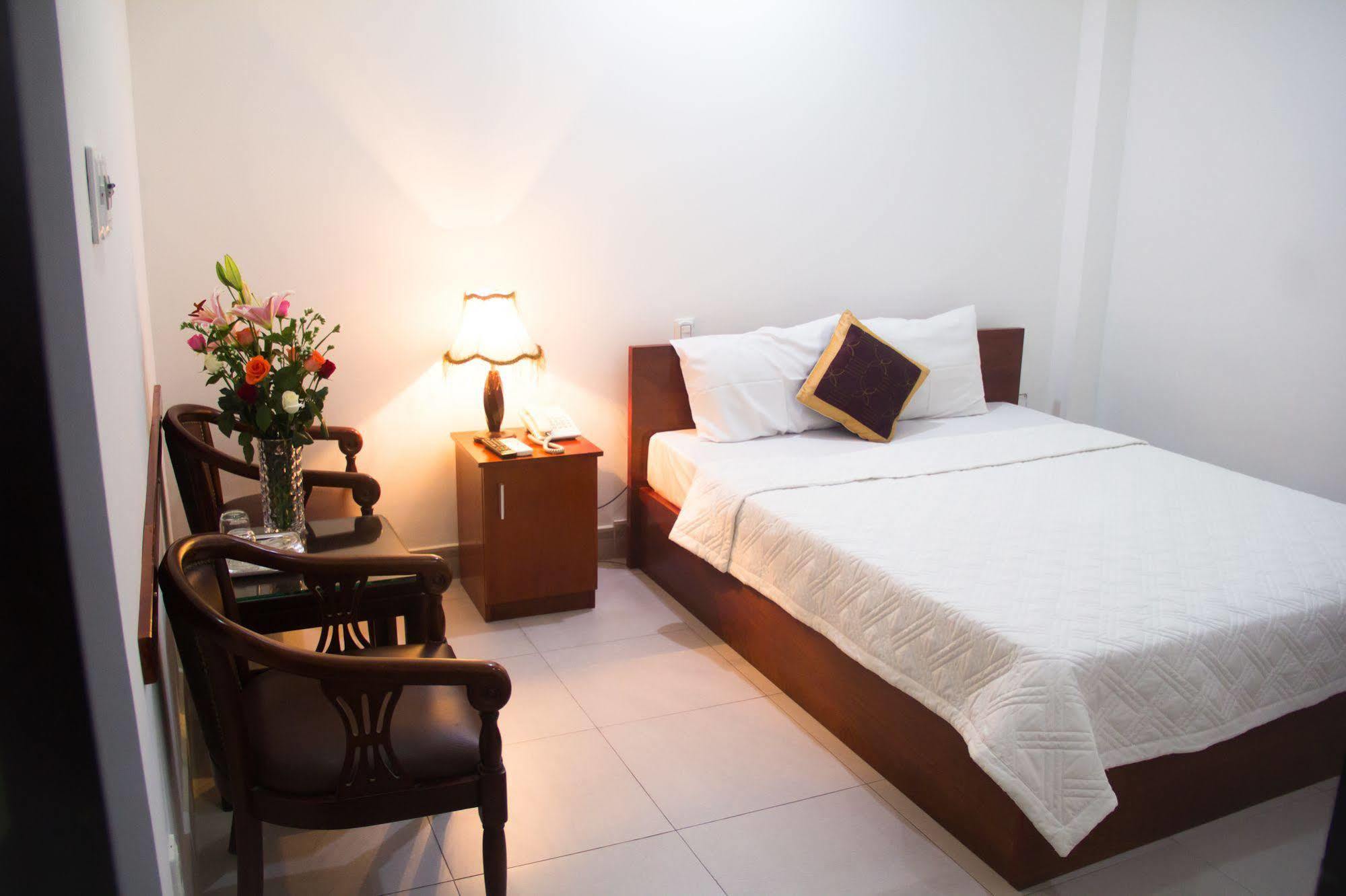 Vivyanne Hotel Da Nang Exteriör bild